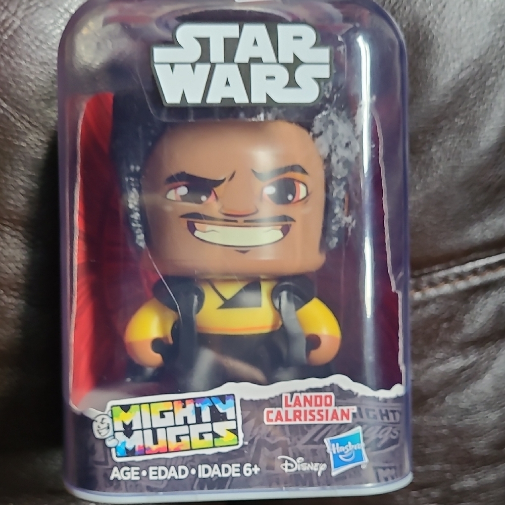 Hasbro Star Wars Mighty Muggs Figure - Yellow and Black #11. (105)